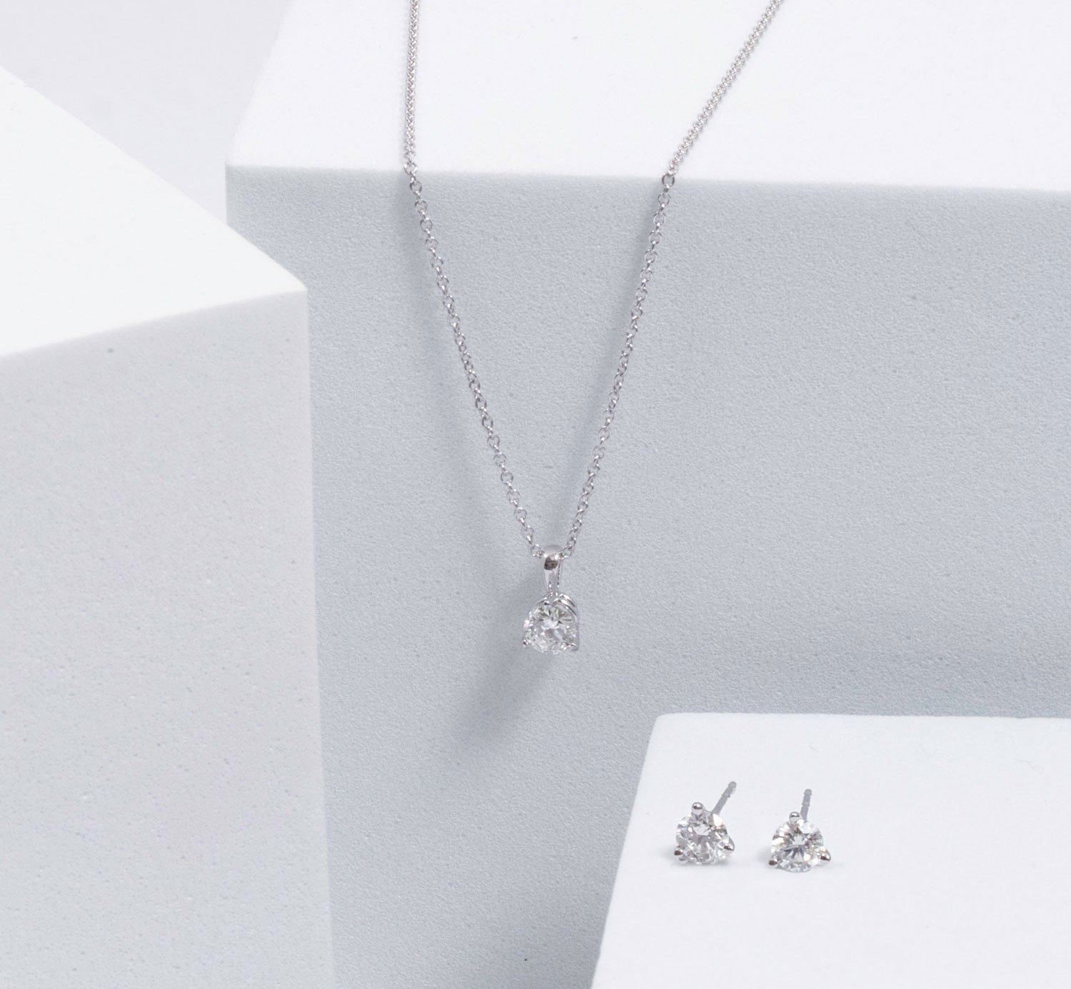 Gift Sets | Diamonds Direct